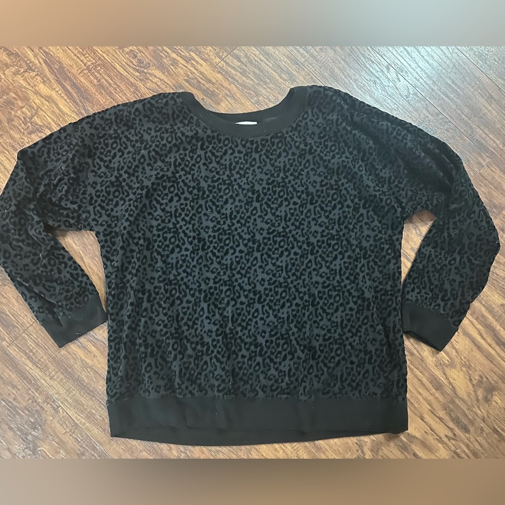Black Leopard Sweatshirt